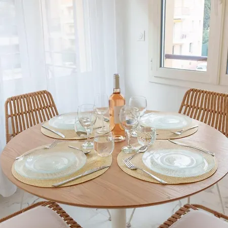 Le Maubourg - Hypercentre - 150m Croisette - Ac Appartement Cannes