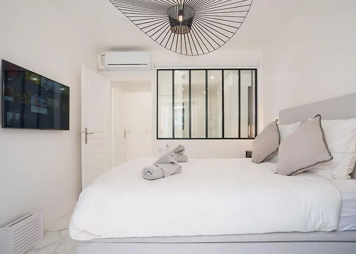 Apartament Le Maubourg - Hypercentre - 150m Croisette - Ac *